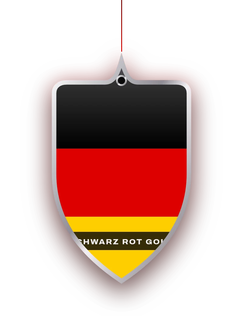 Duftanhänger Schwarz Rot Gold im Wappen-Schnitt mit Flagge Deutschlands, Chromkante und roter Kordel